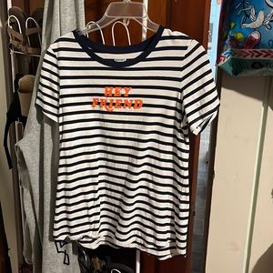 Old navy t-shirt